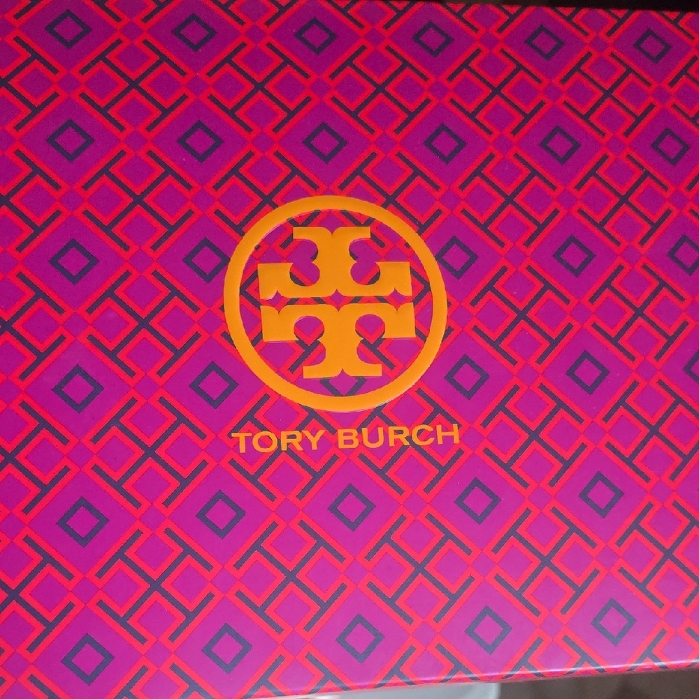 Tory Burch White Sneakers with Gold Logo Accent - Picture 2 of 4
